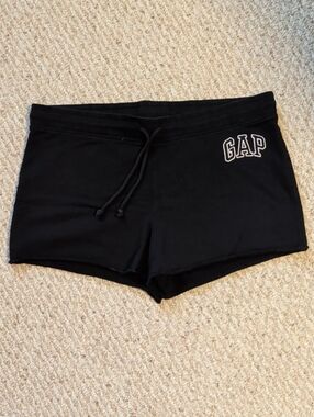 GAP Women's Jogger Shorts